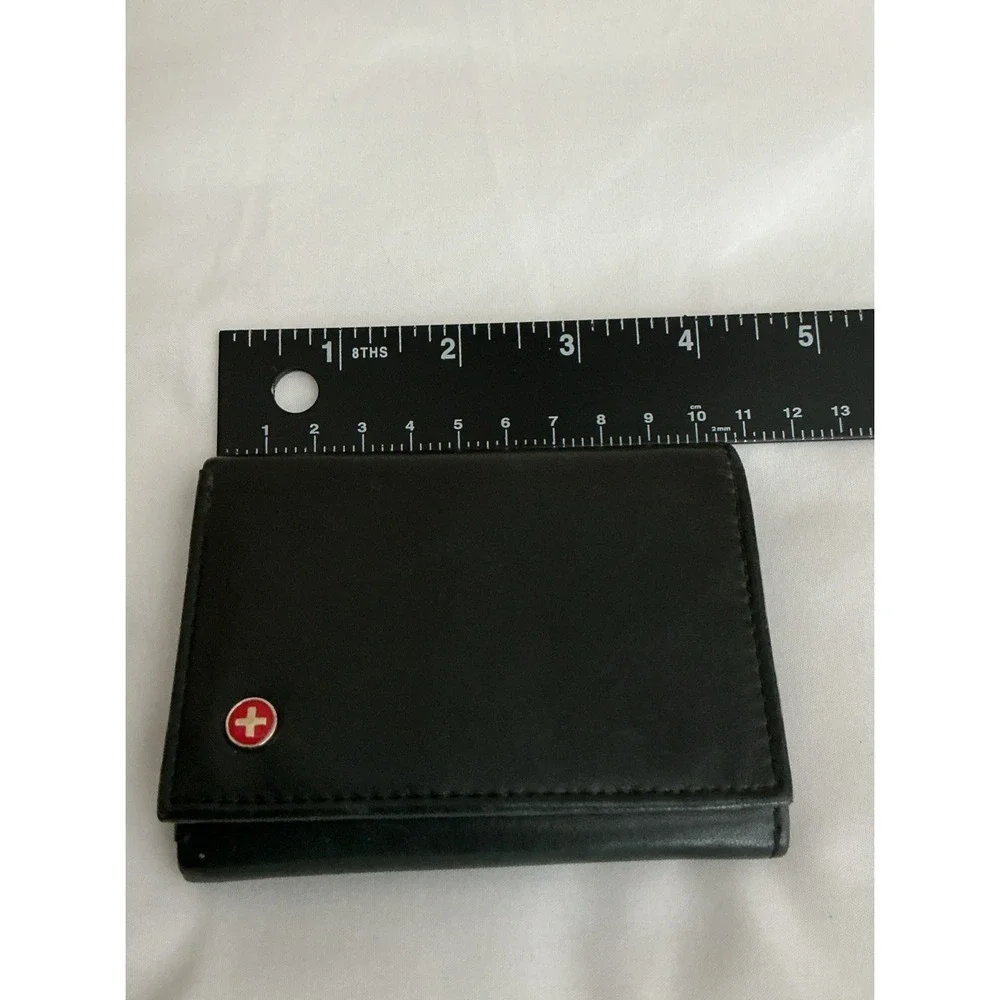 Alpine Swiss Trifold Wallet Mens Genuine Black Leather Classic Red Cross Logo